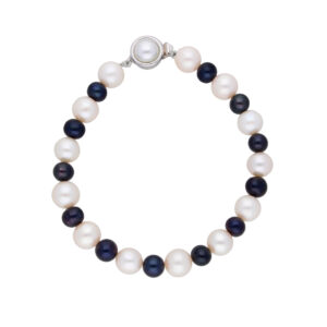 Attractive Pearl Bracelet