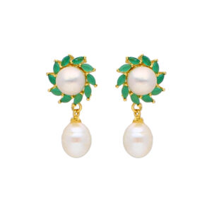 Richa Pearl Earrings