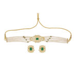 Fascinating Pearl Choker