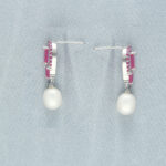 Jaanvi Pearl Earrings