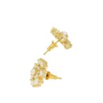 Siddhi Pearl Earrings