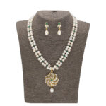 Heirloom of Love Pearl Set