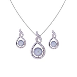 Lovely Grey Pearl Pendant Set