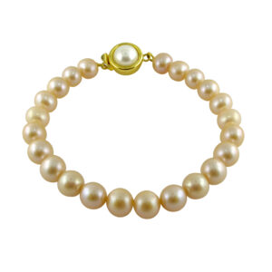 Designer Single Line Peach Pearl Bracelet