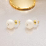 Desire Pearl Earrings