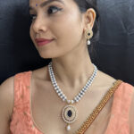 Rosette Pearl Necklace Set