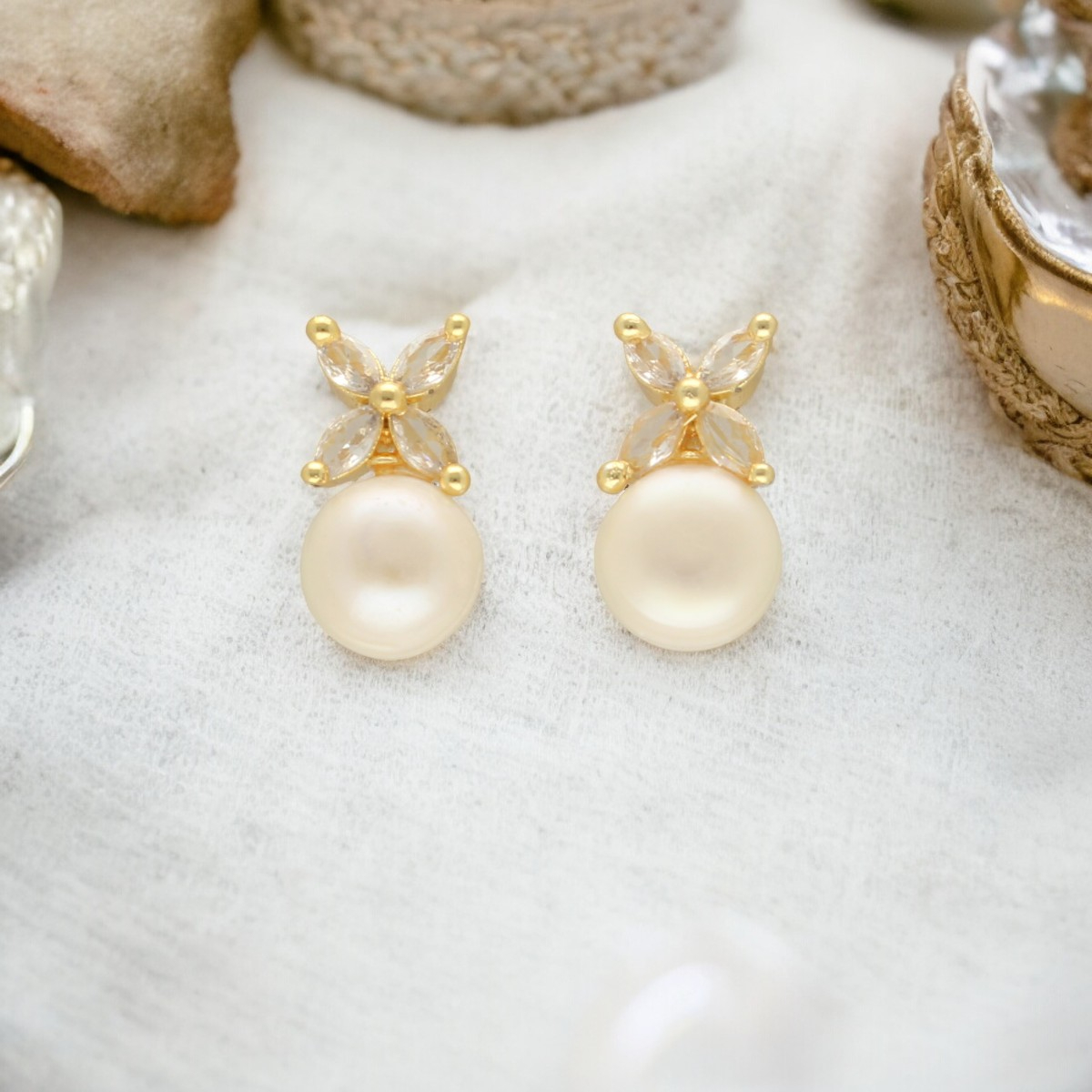 Buy The Best PEARL EARRINGS Online at Best Price in India