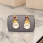 Siddhi Pearl Earrings