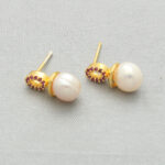 Siddhi Pearl Earrings