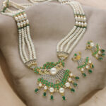 Zaha 4 Lines Rani Haar Necklace