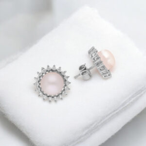 Yauvani 925 Stud Earrings