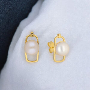 Qiyara 925 Silver Stud Earrings