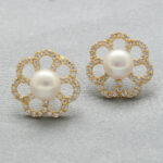 Wyra Pearl Earrings