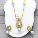 Clara Pearl Pendant Set