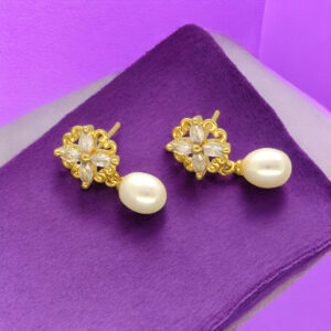 Tasha Pearl Earrings