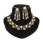 Duchess of the Realm Pearl Set