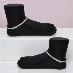 31 Grams Harita 31 Grams Silver Payal