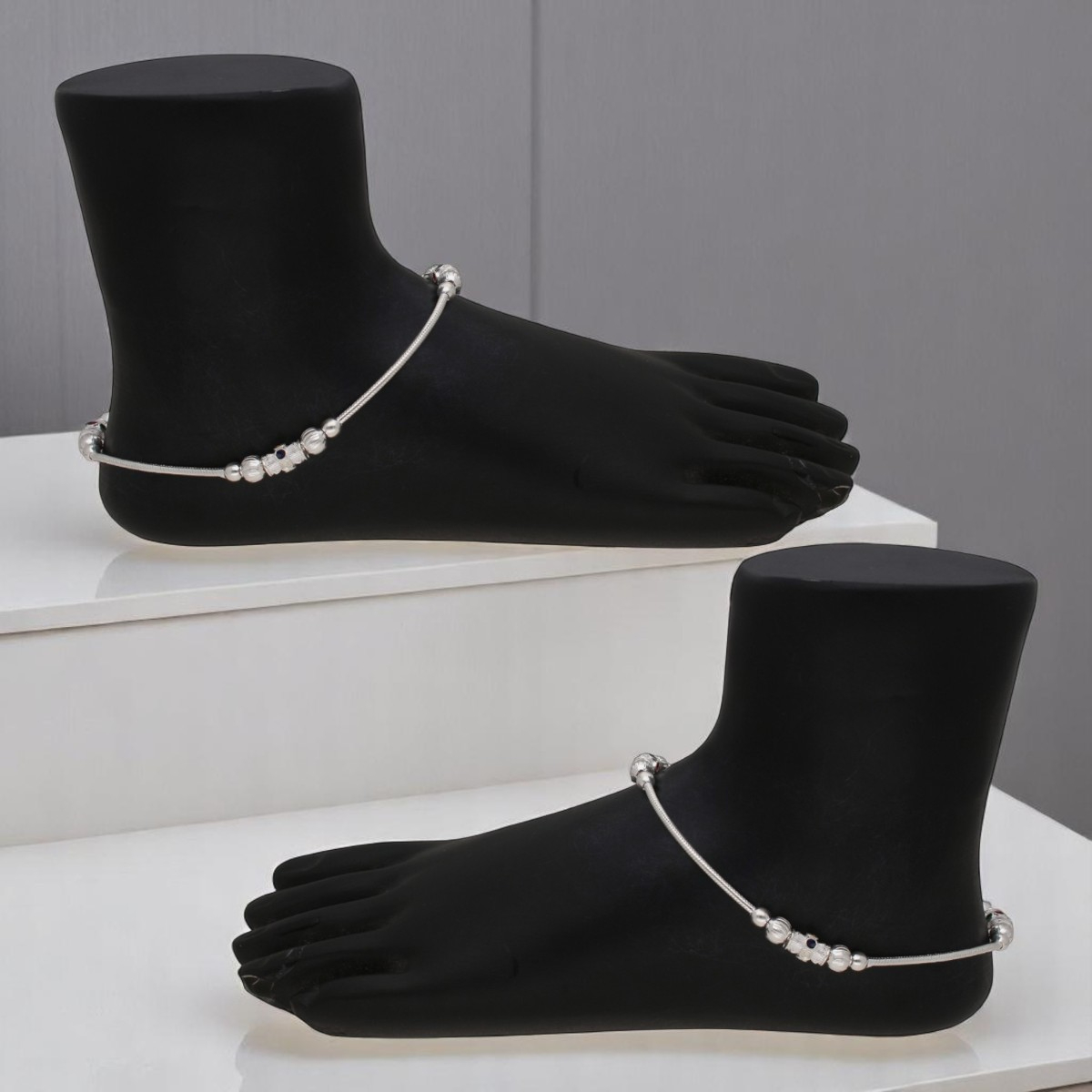 Gamati 27 Grams Silver Payal for Women jpearls