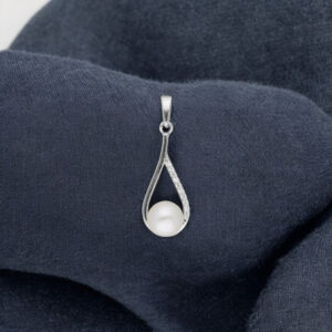 Prachi 925 Pearl Pendant