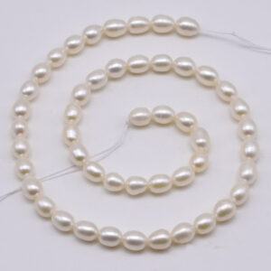 AAA Freshwater Oval 4-5 MM White Pearl String