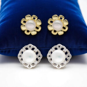 Heart's Desire Pearl Earrings