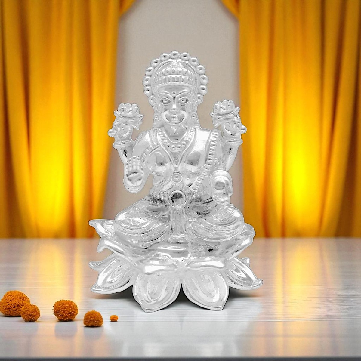 24 Grams Silver Laxmi Devi Idol – Jagdamba Pearls