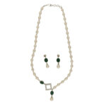 Versatile Pearl Necklace Set