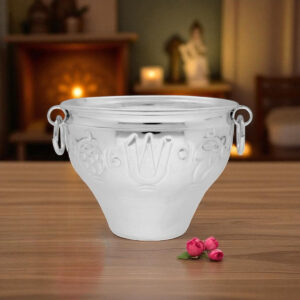 82.2 Grams Silver Flower Bowls