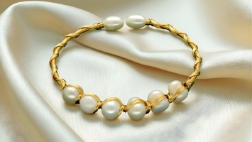 Pearl Bracelets