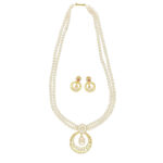 Thyra Pearl Necklace Set