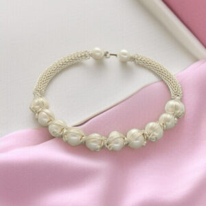 Glinting Pearl Bracelet