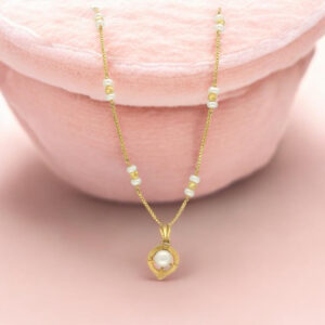 Elegant Pearl Accent Gold Pendant Necklace